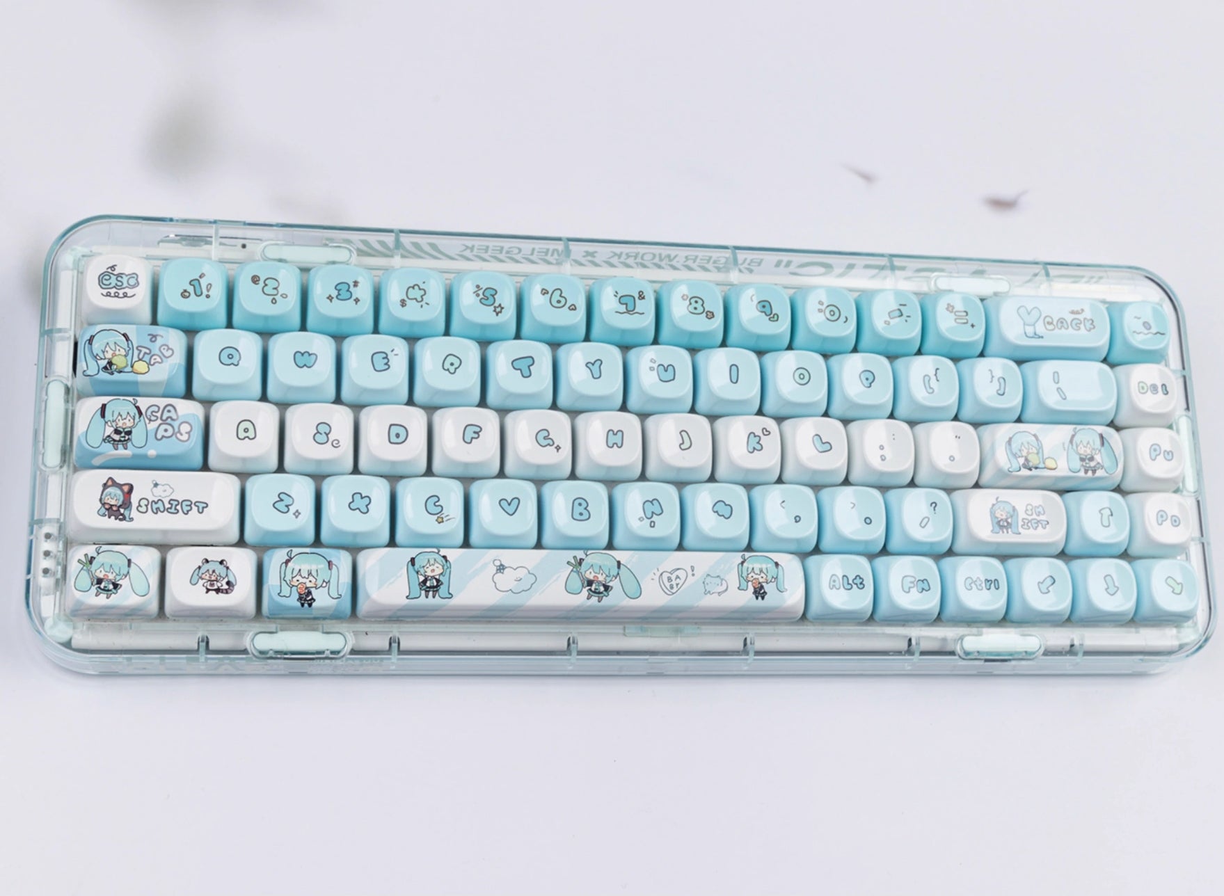 Hatsune Miku similar ceramic texture key cap MOA height PBT magnetic axis applicable key cap