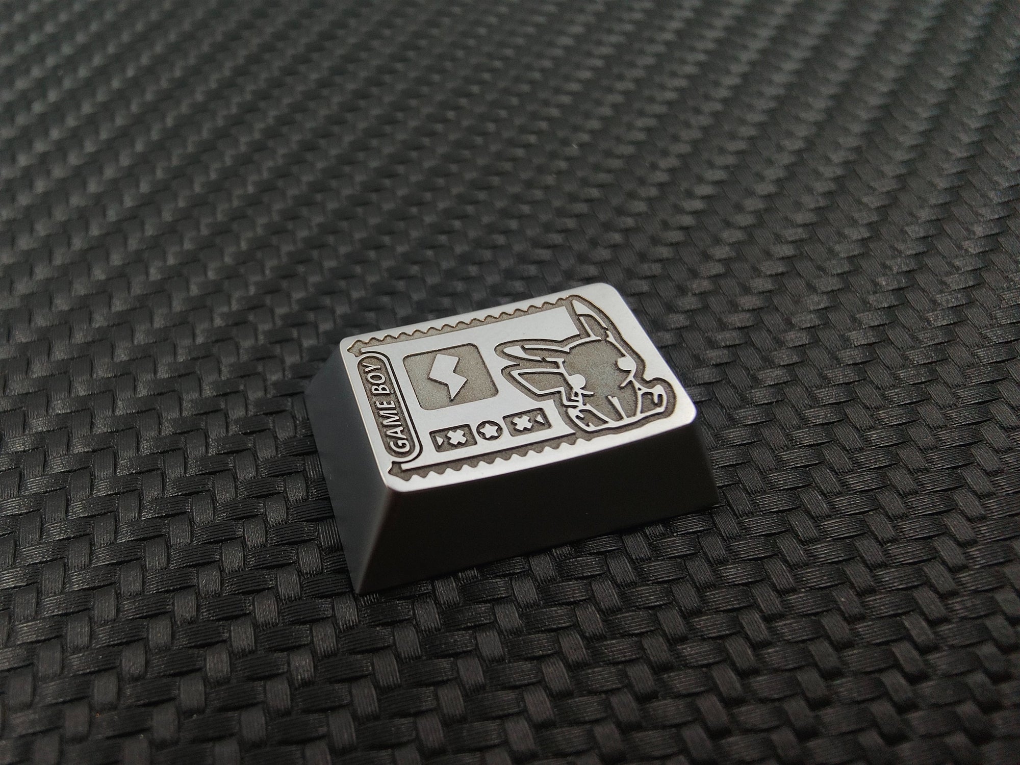 Pok é mon, Pikachu, Gengar, zinc alloy carved keycaps, mechanical keyboard metal decorative keycaps.