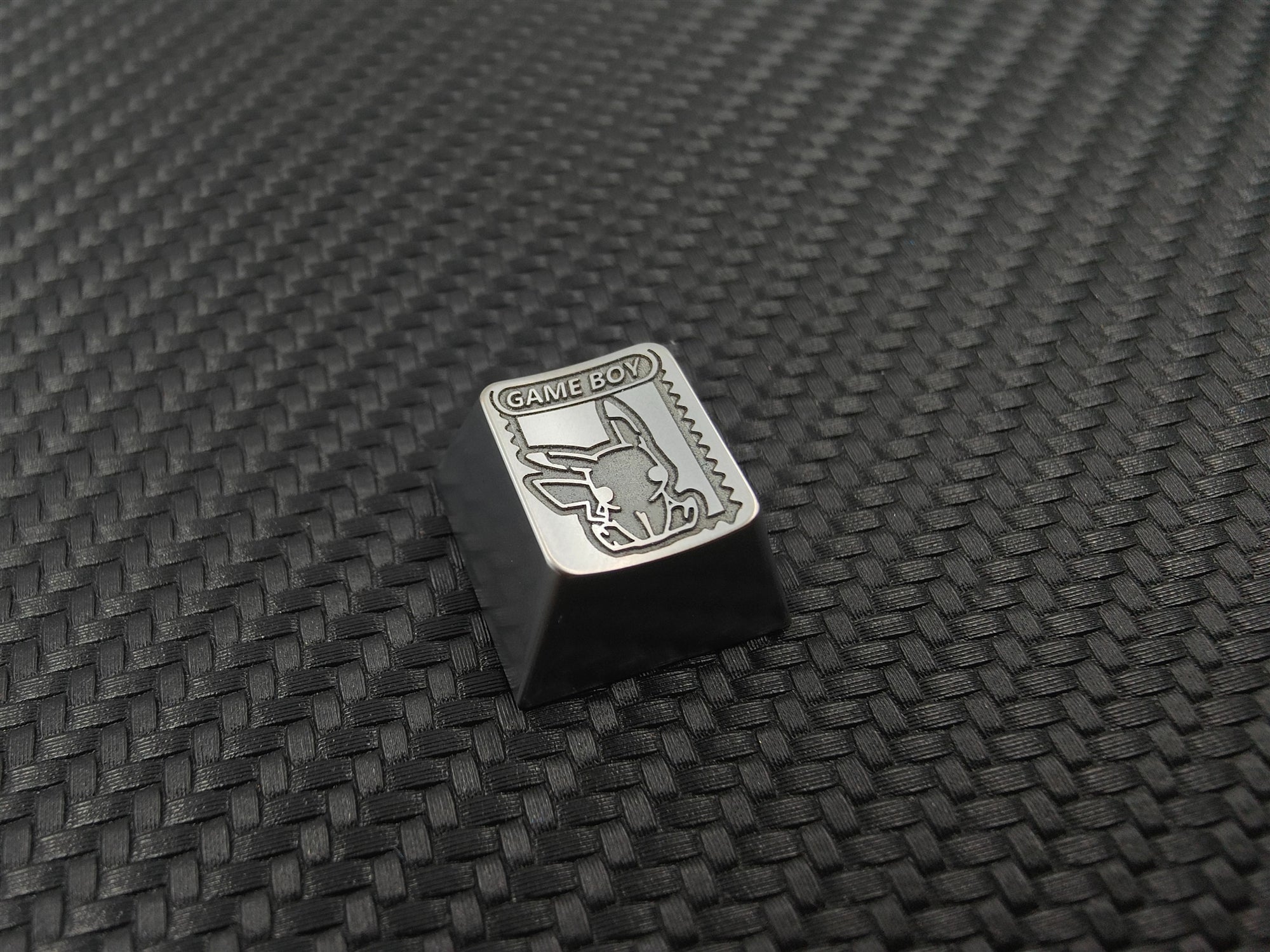 Pok é mon, Pikachu, Gengar, zinc alloy carved keycaps, mechanical keyboard metal decorative keycaps.