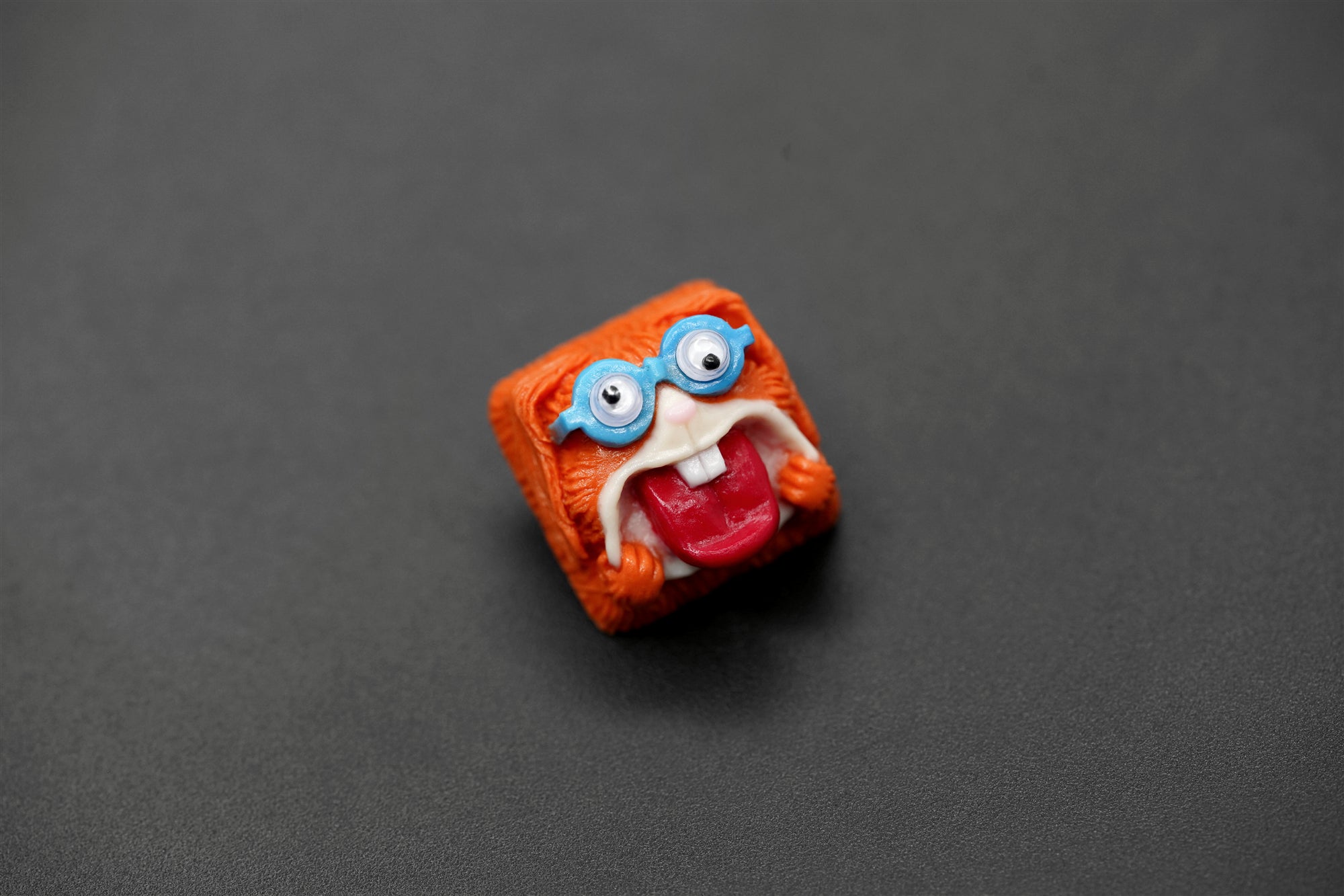 R020