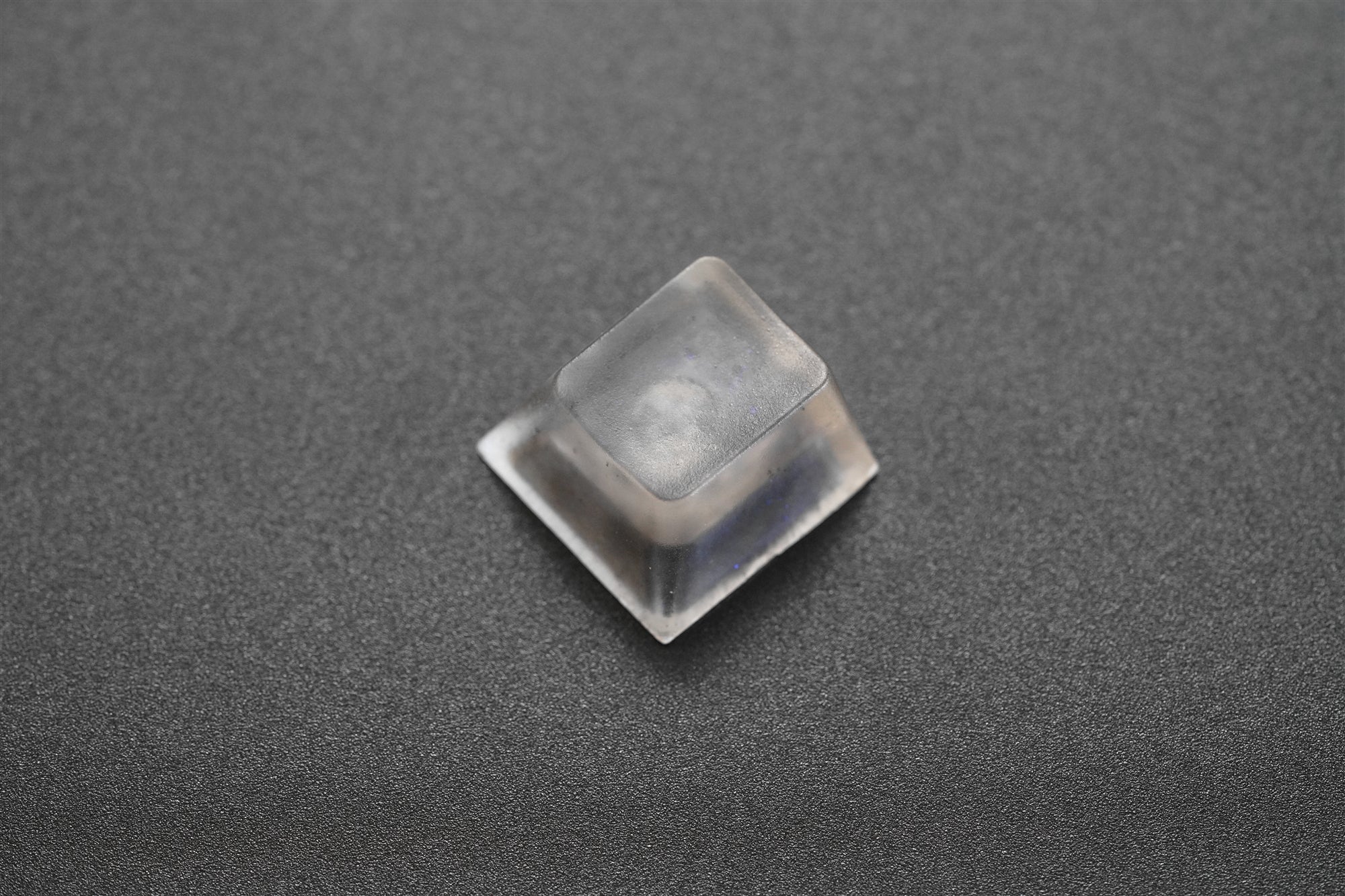Esc-010