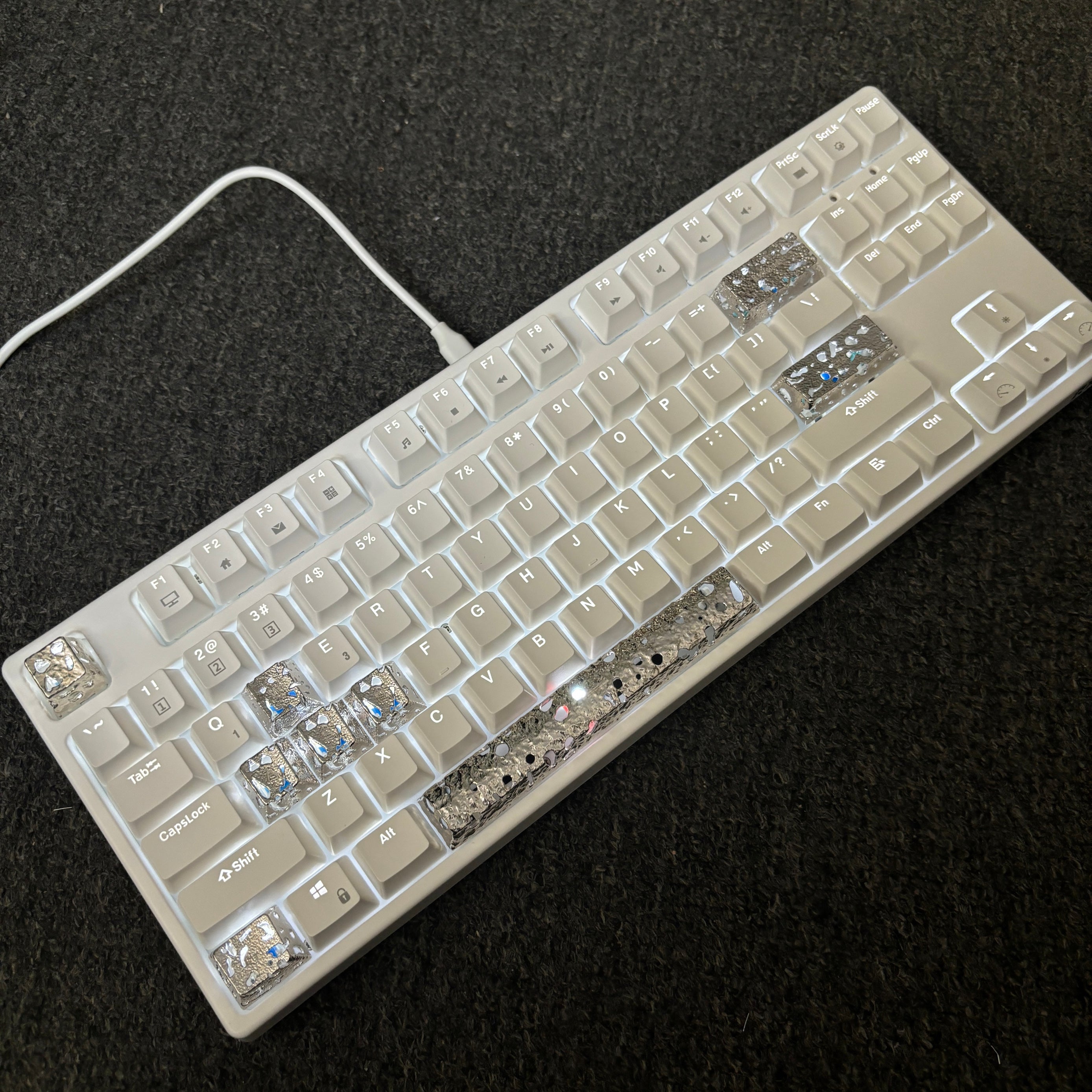Pure copper and white copper, brass personalized hollow transparent keycaps, metal decorative keycaps
