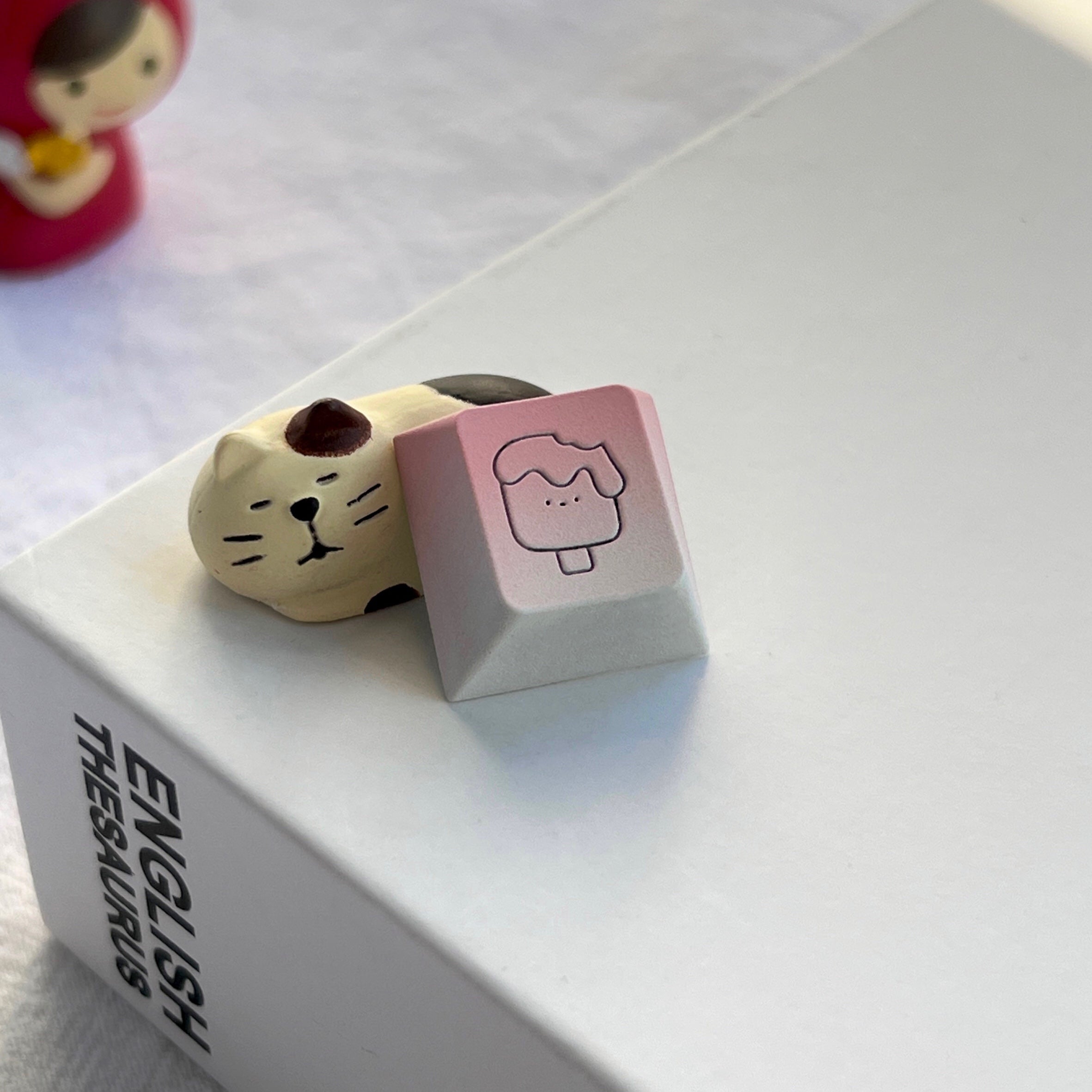 Aluminum alloy CNC keycaps, gradient ice cream personalized keycaps, metal anodized decorative keycaps