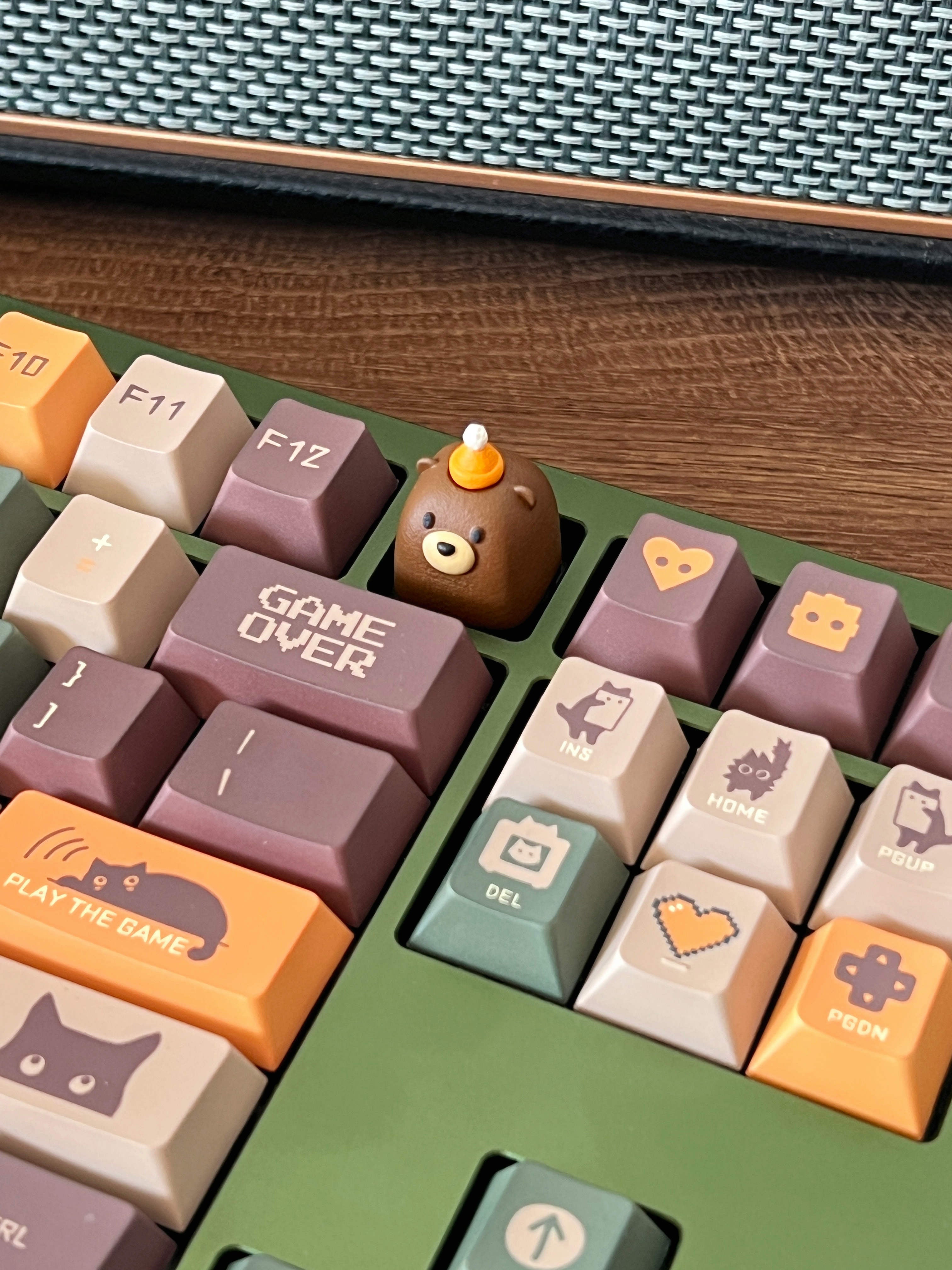 Cube Bear Personalized Keycaps Mechanical Keyboard Creative Keycaps 3D Cute Keycaps Single Decorative Keycaps