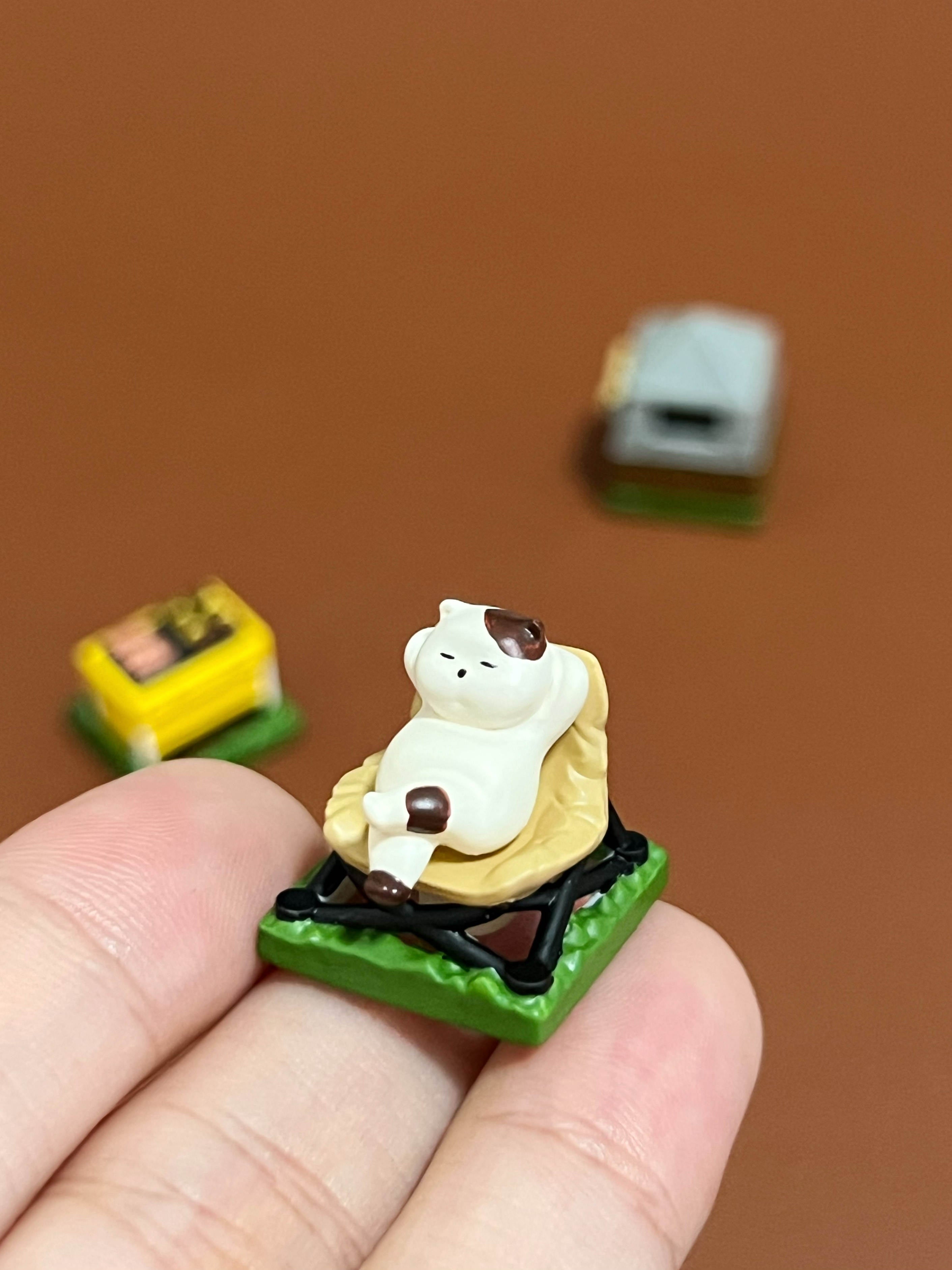 Camping cat painted personalized keycaps, universal mechanical keyboard, outdoor camping themed decorative keycaps