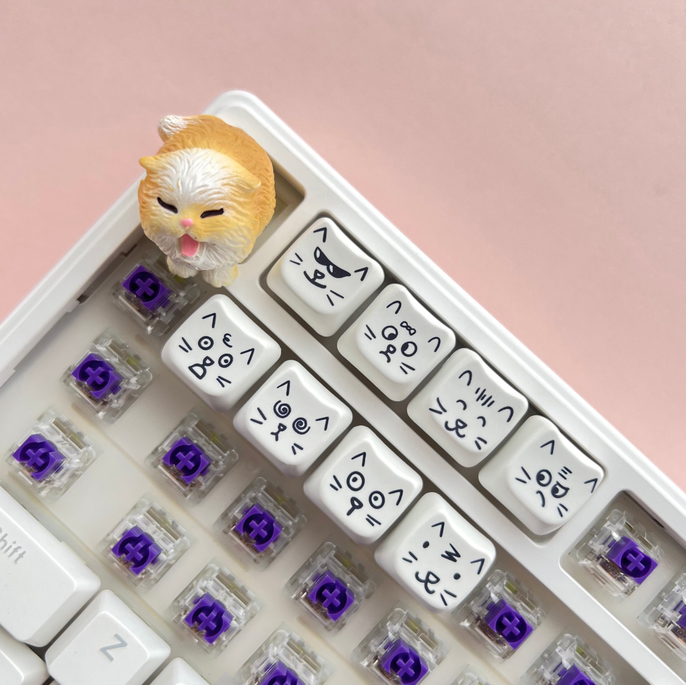 Cute cat 8-key emoji, heat sublimated PTB material, personalized keycap.