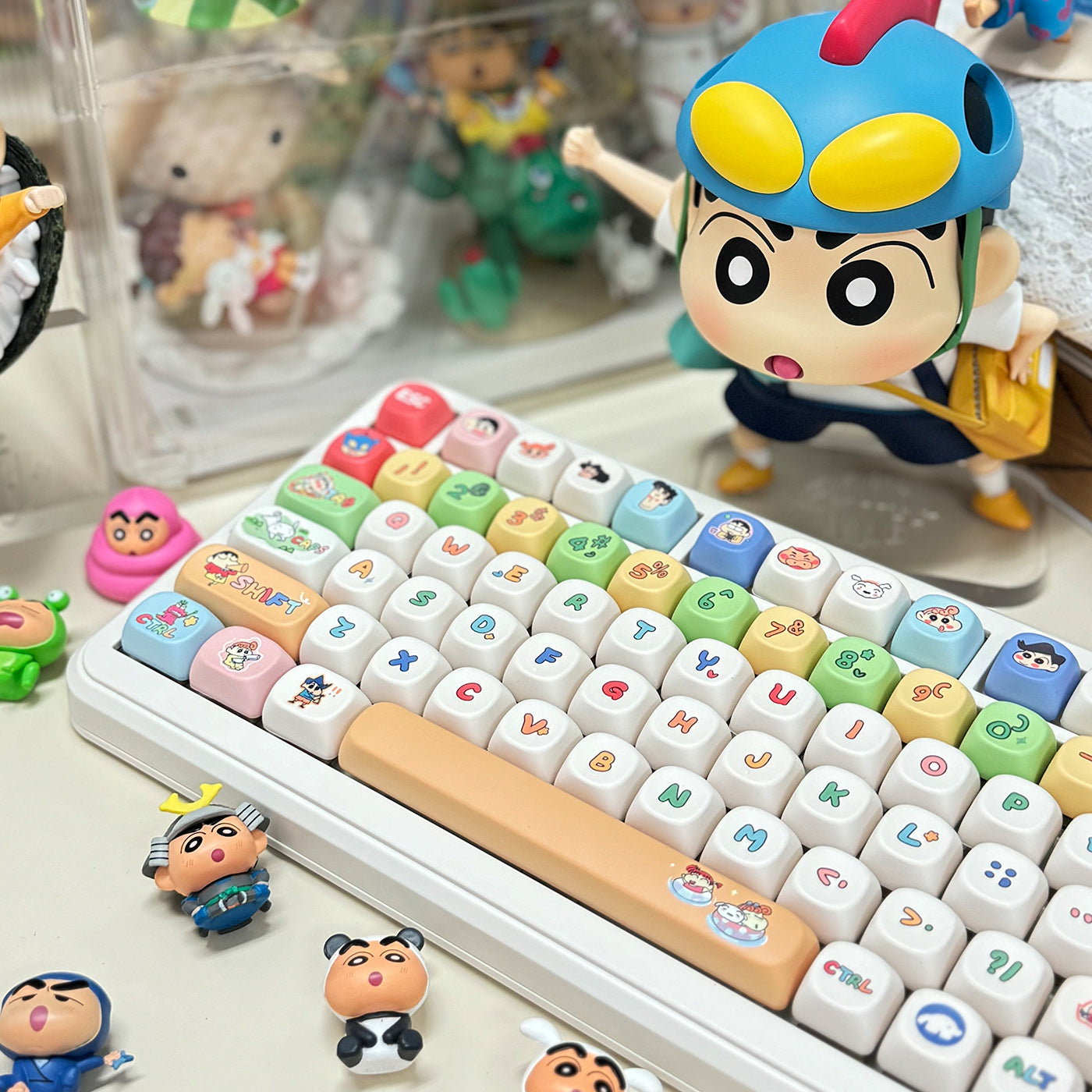 Crayon Shin chan keycaps MOG, MOA round height white cute MAC sublimation keycaps