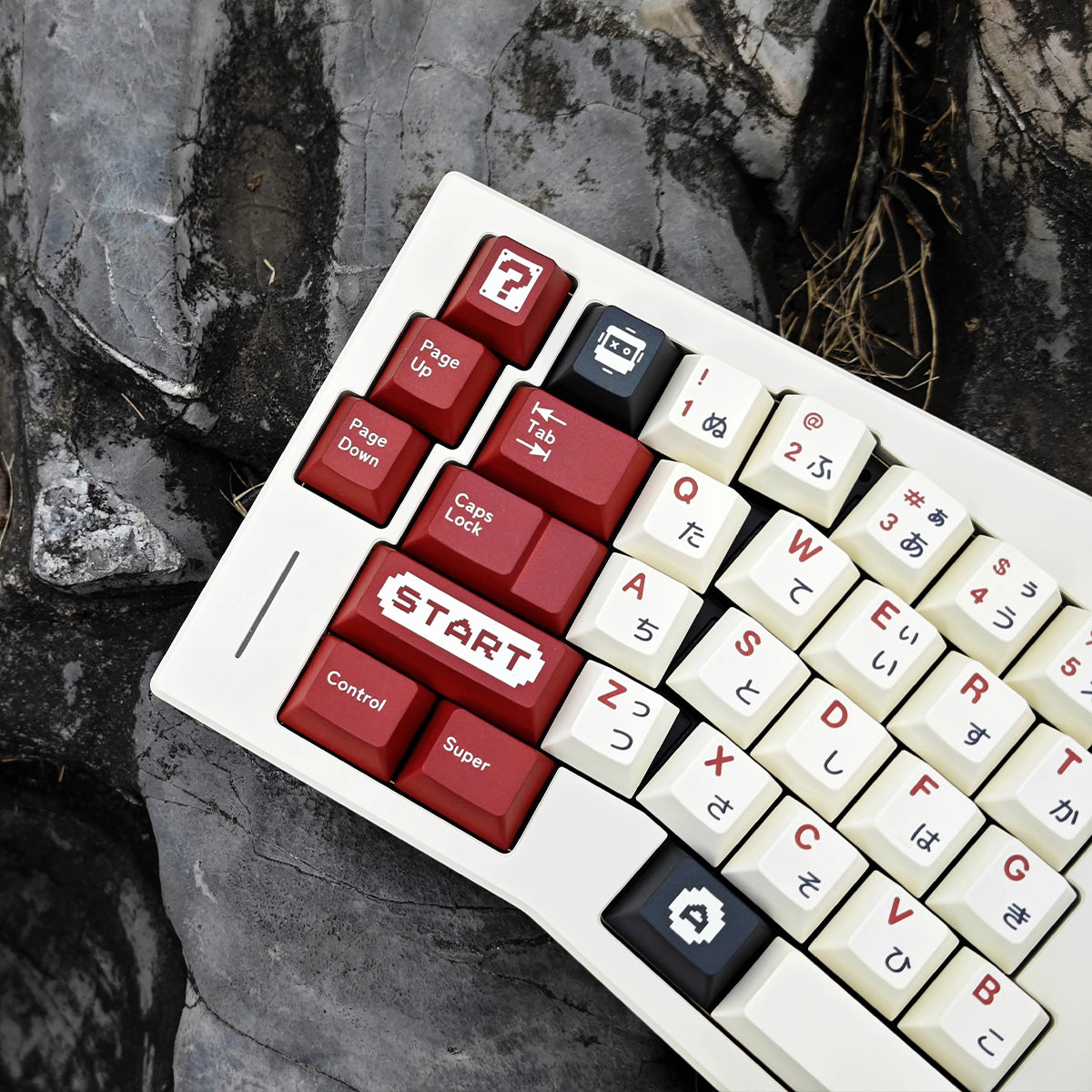 Complete set of customized PBT five sided thermal sublimation original factory height keycaps for the FC themed mechanical keyboard of the Red and White gaming console