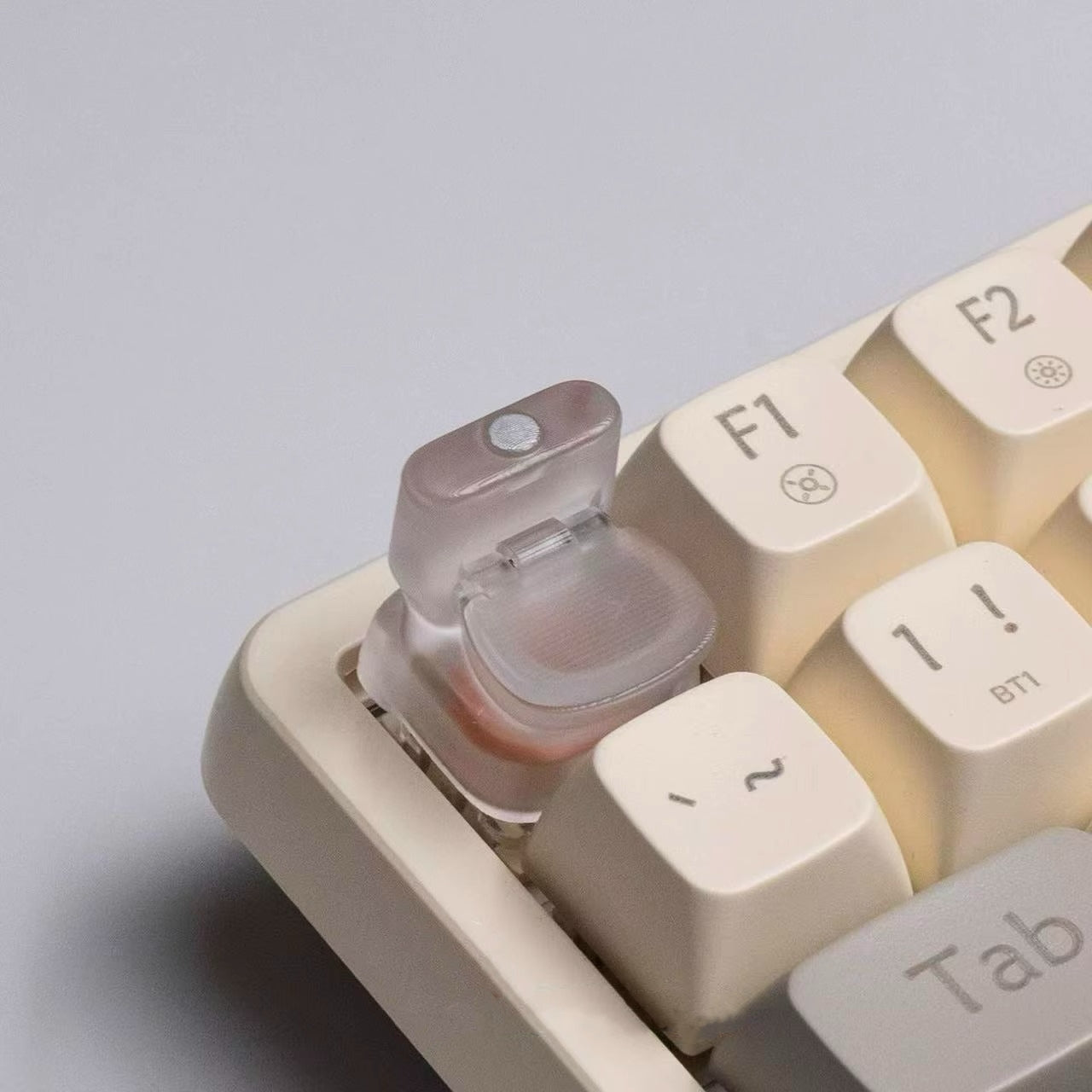 Toilet (with openable lid), personalized and creative keycap made of ABS material, DIY mechanical keyboard with transparent keys