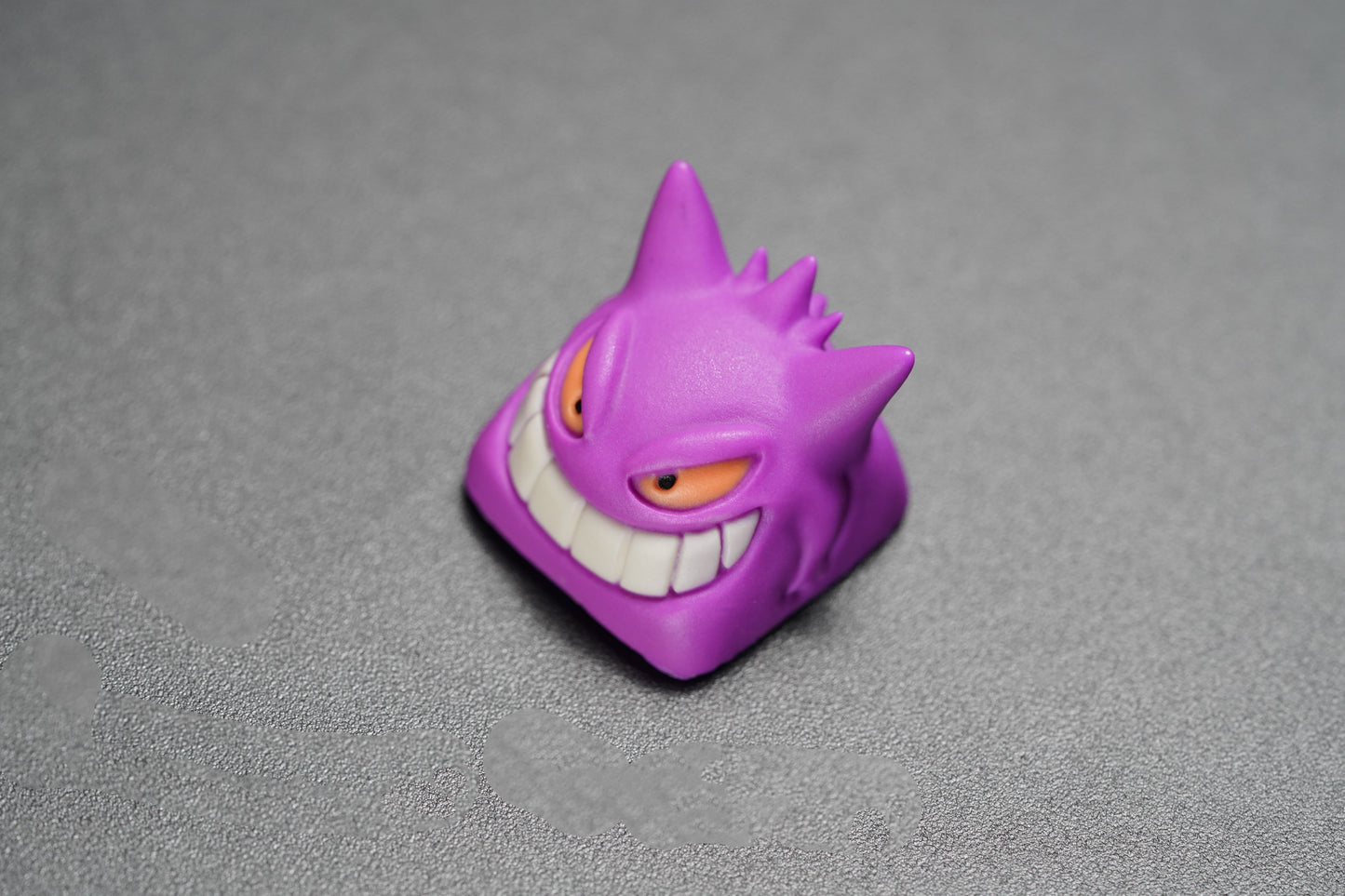 G048