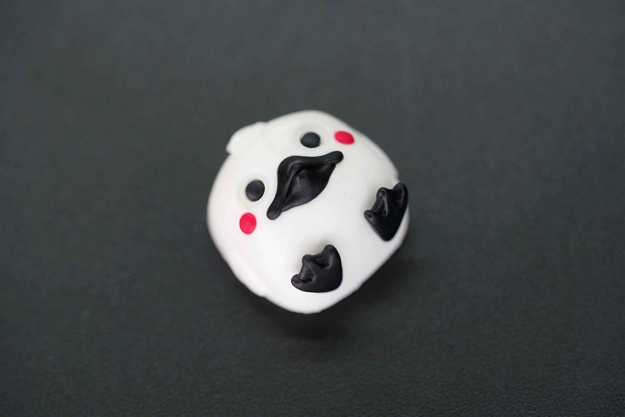 D007