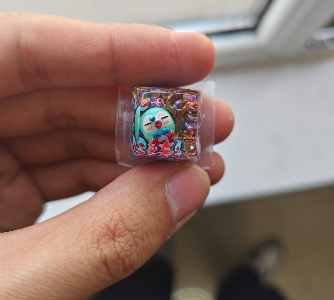 Rowlet，Crystal drops of glue， Resin keycaps, anime personalized keycaps, artisankeycaps
