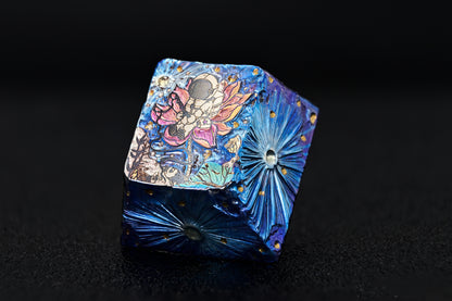 Original, astronaut 1U titanium alloy personalized keycap with hammer texture, space themed keycap