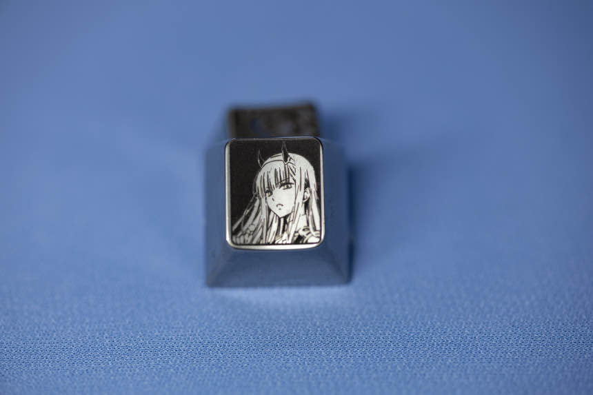 DARLING in the FRANXX， 02 Metal titanium alloy black and white carved personalized keycaps, keyboard decorative keycaps, anime character keycaps