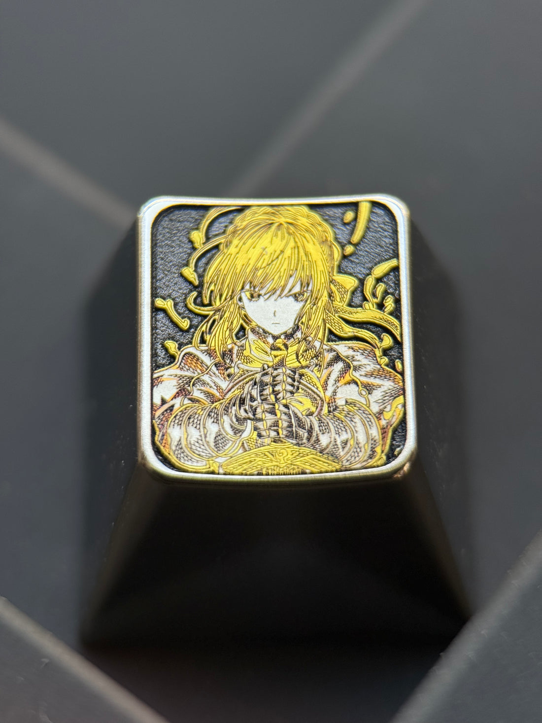 Fate，Altria Pendragon， Precision carved titanium alloy colored keycaps, mechanical keyboard decorative keycaps