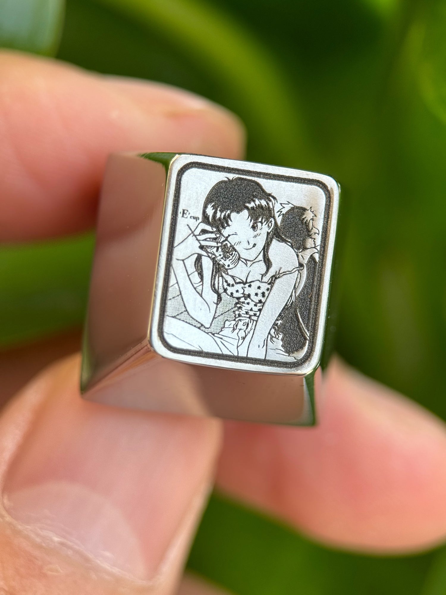 Katsuragi Misato， Black and white carved 1U titanium alloy personalized keycaps, decorative keycaps for anime and game characters