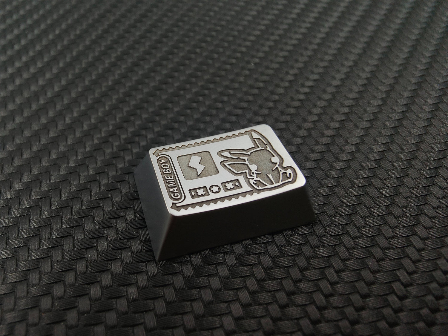 Pok é mon, Pikachu, Gengar, zinc alloy carved keycaps, mechanical keyboard metal decorative keycaps.