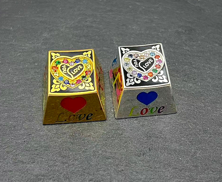 Specially customized for love, with artificial gemstones inlaid on the top, made of pure silver. Mechanical keyboard decorative keycaps, personalized keycaps.
