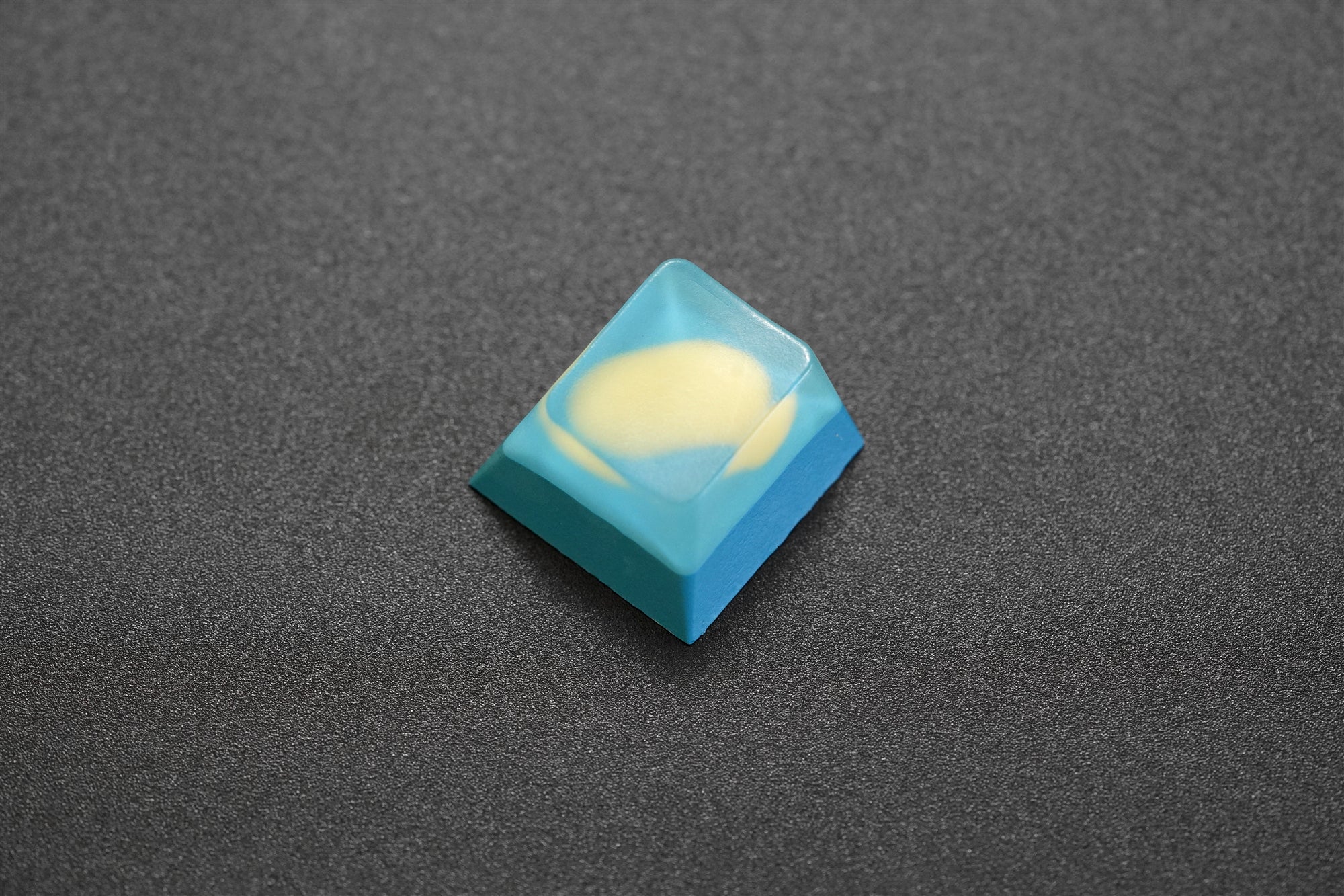 Esc-006