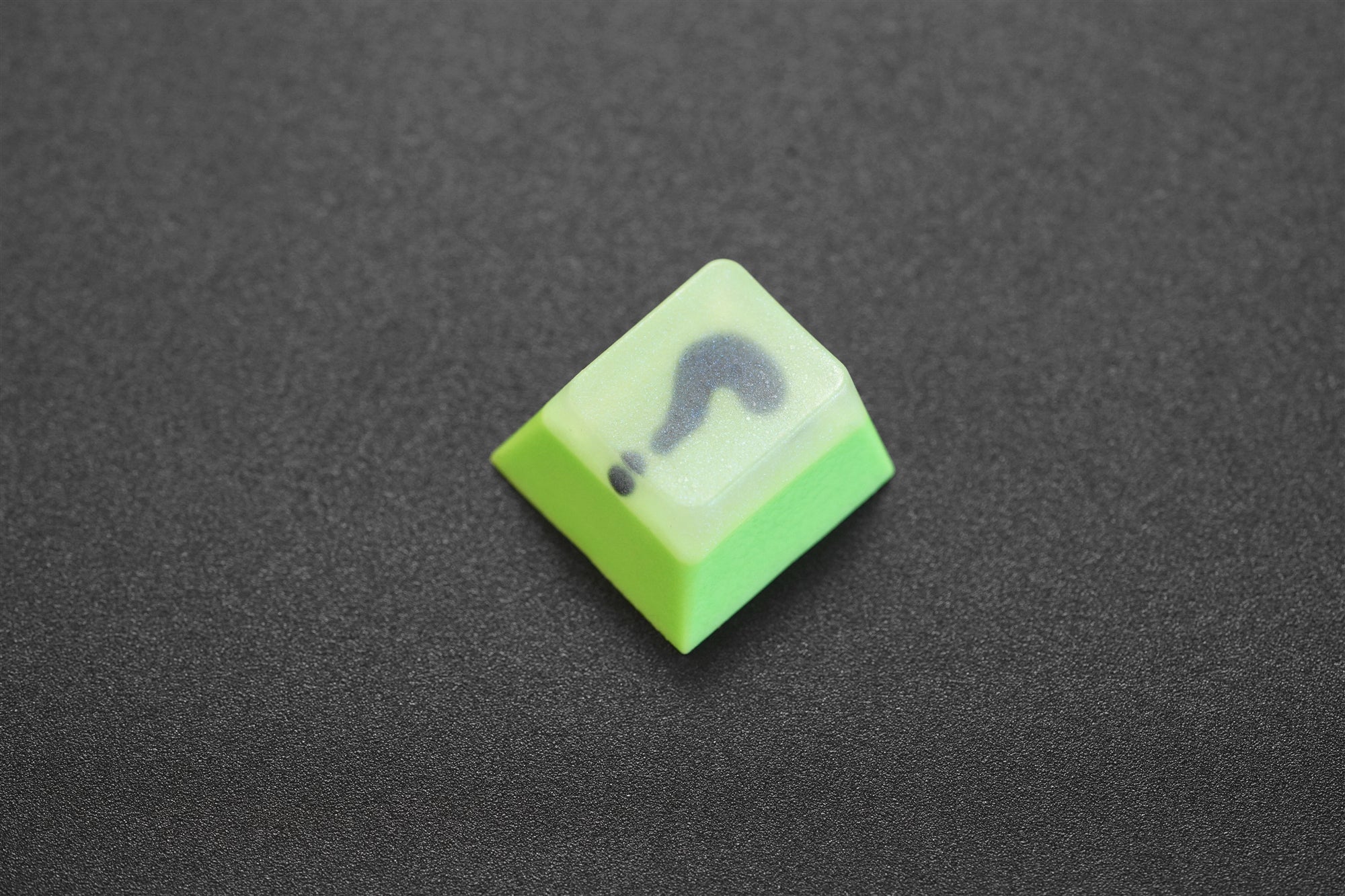 Esc-011