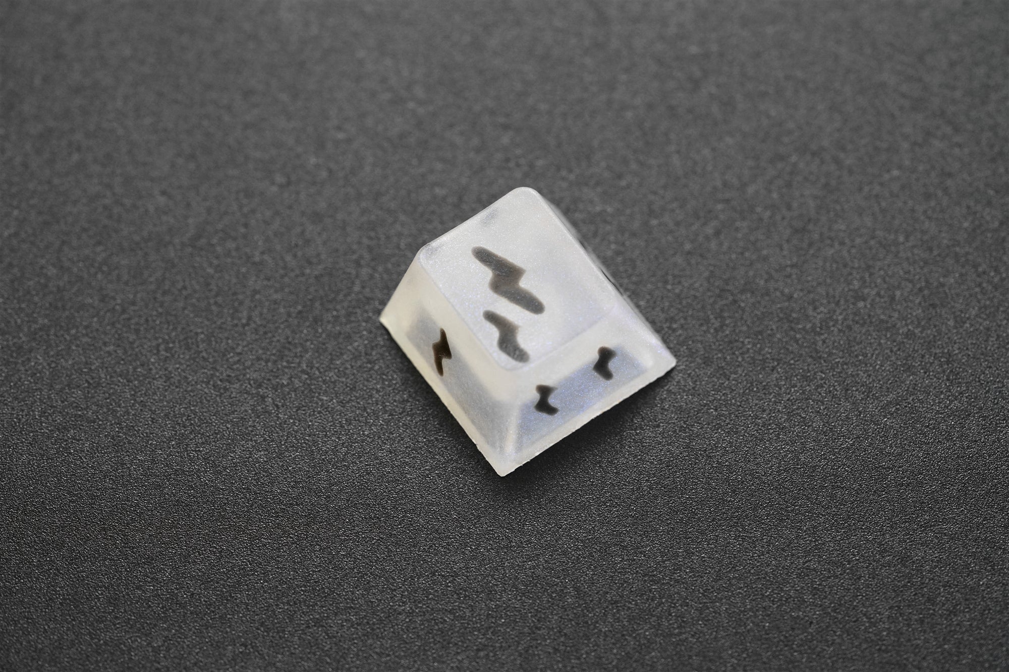 Esc-004B