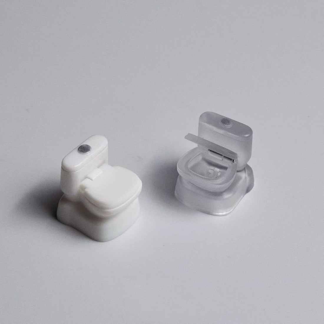 Toilet (with openable lid), personalized and creative keycap made of ABS material, DIY mechanical keyboard with transparent keys