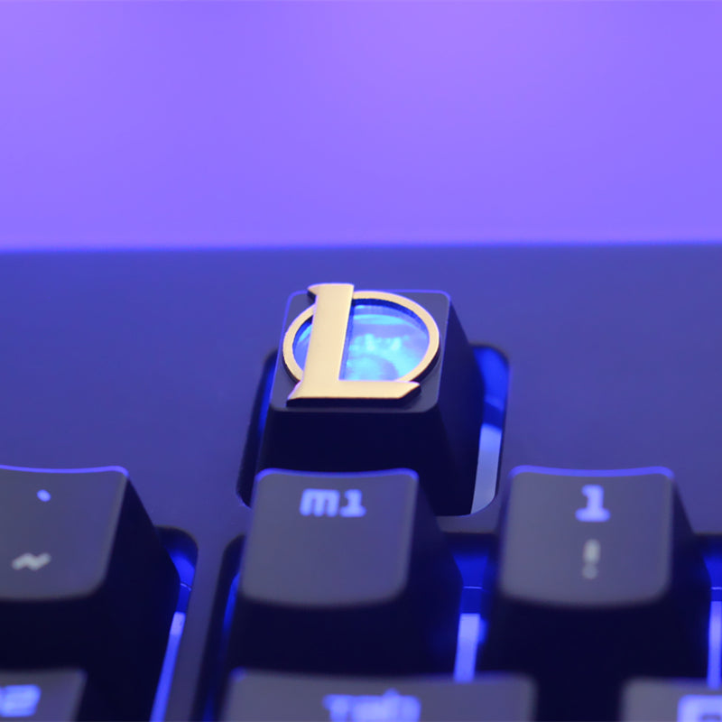 LOL League of Legends game peripherals, zinc aluminum alloy metal mechanical keyboard, embossed translucent keycaps