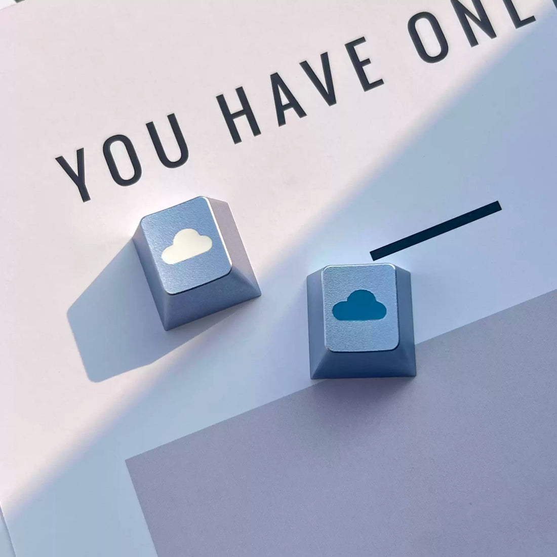 Aluminum alloy anode cloud shaped personalized ESC metal keycaps CNC machining keycaps