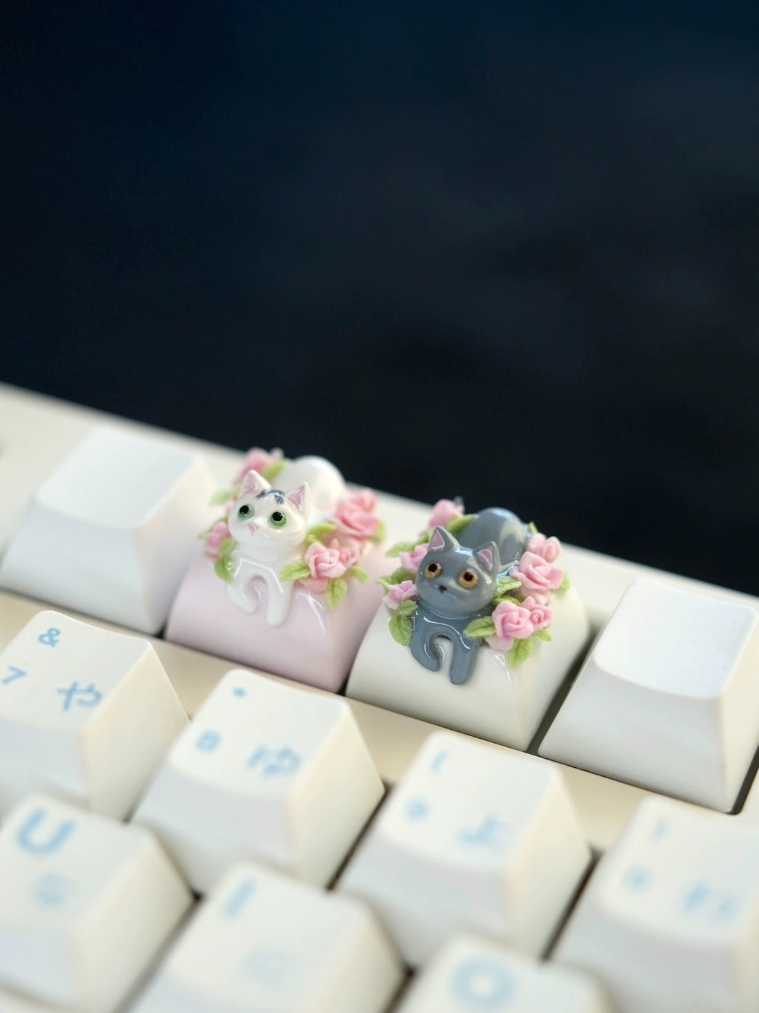 Handmade, sticky resin cat keycaps, original personalized cat flower decoration keycaps