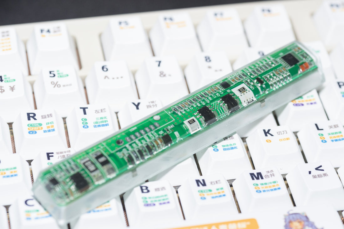 Circuit board 6.25U space resin drop glue packaging, mechanical keyboard personalized keycap