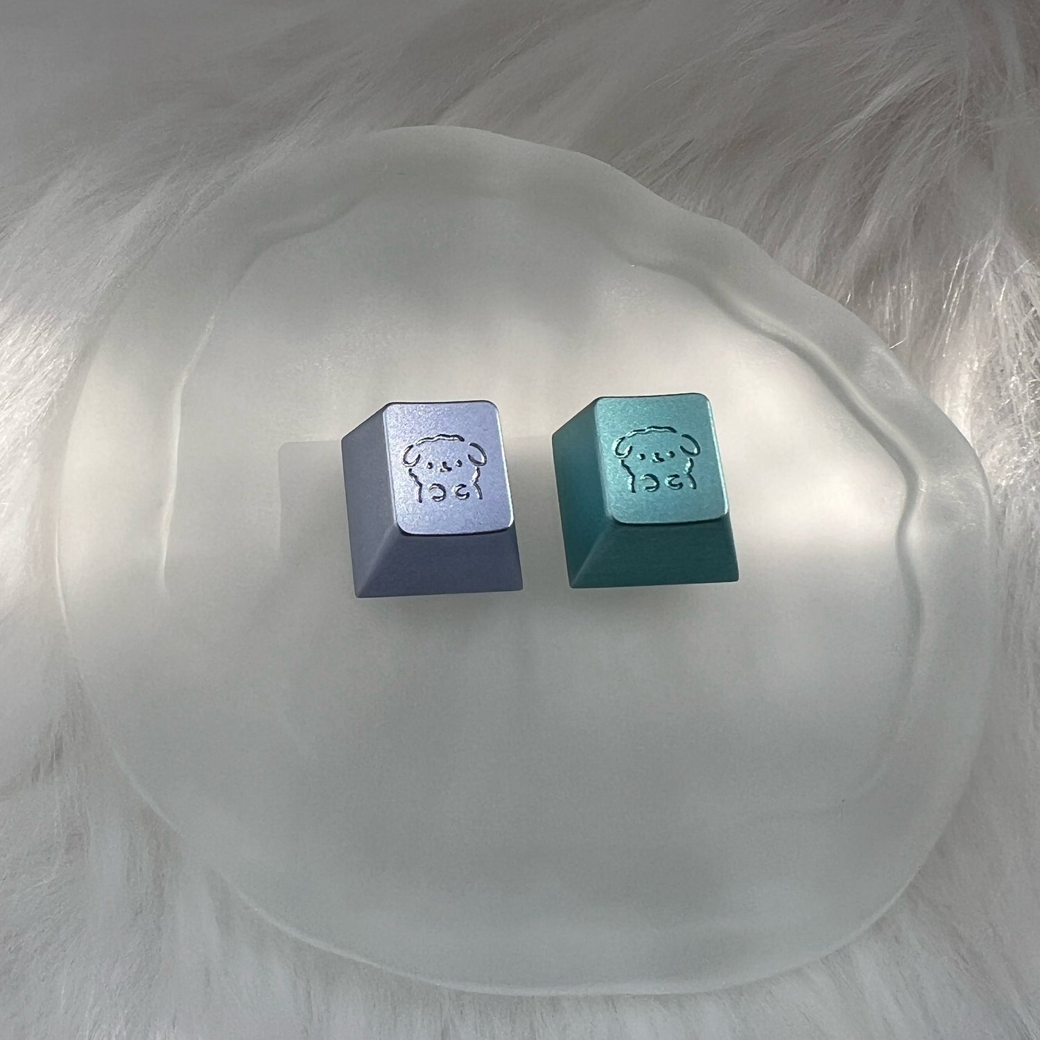 Aluminum alloy anode, simple cute little dog avatar pattern personalized keycap, metal decorative keycap