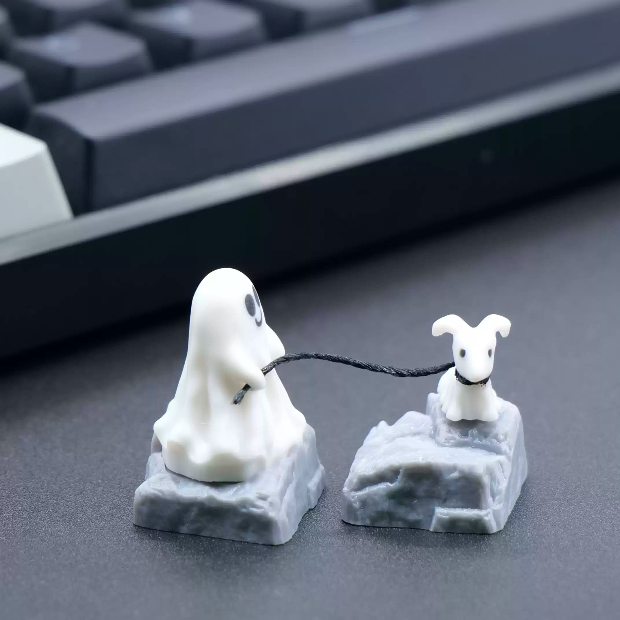 Ghost leading sheep keycaps, mechanical keyboards, personalized creativity, cute resin keycaps