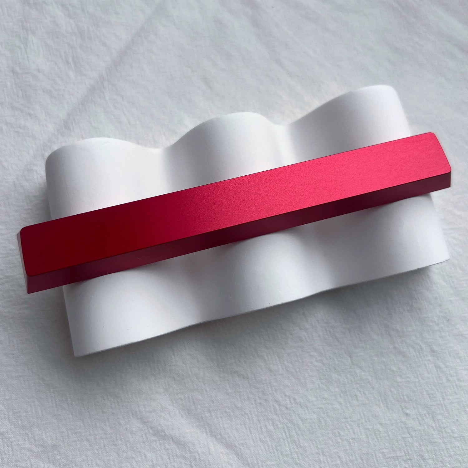 CNC aluminum alloy engraved simple metal space bar 6.25U/7U space bar, surface sandblasted anode metal with texture