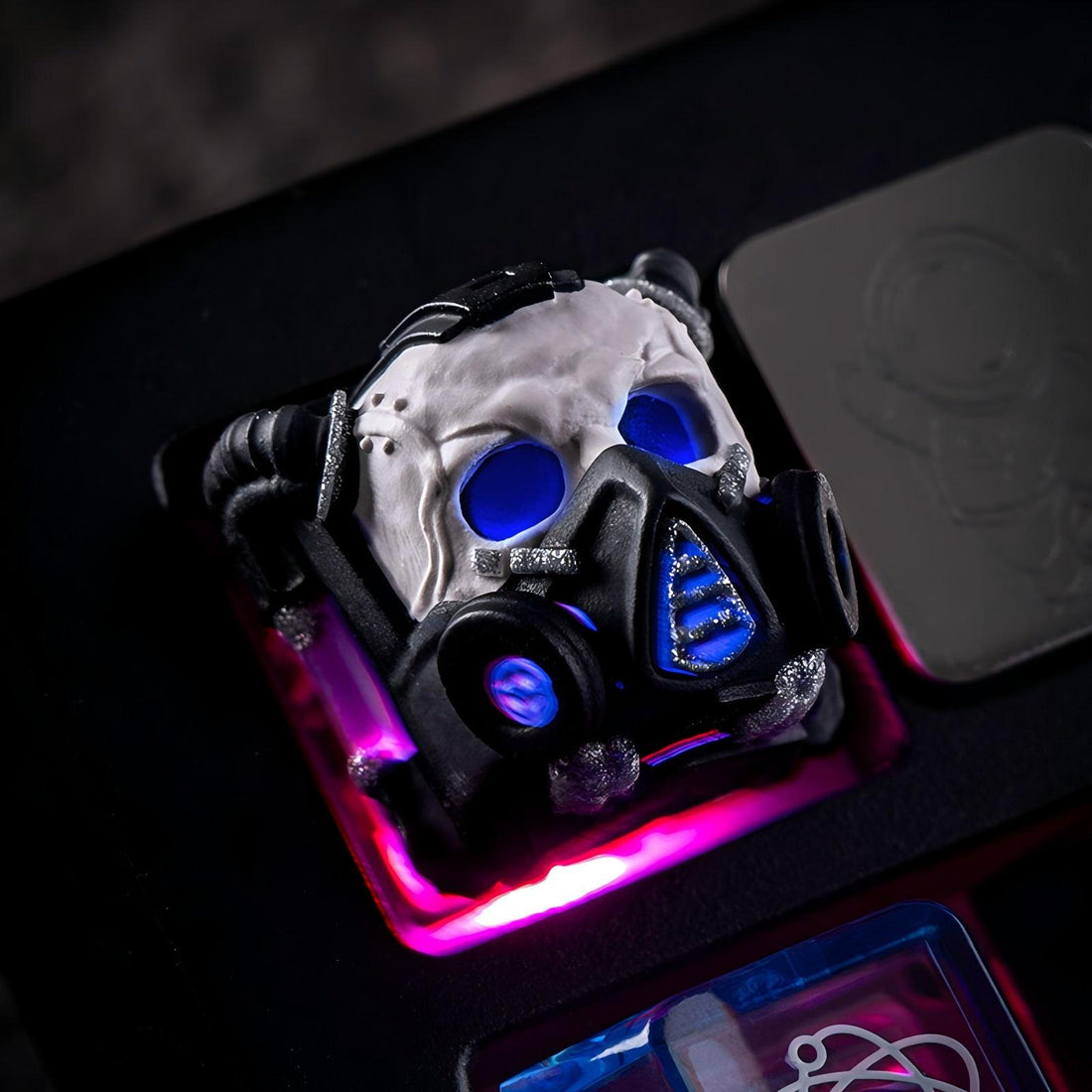 Mad Max， Deadly Poison Master. Resin personalized keycaps, mechanical keyboard decorative keycaps
