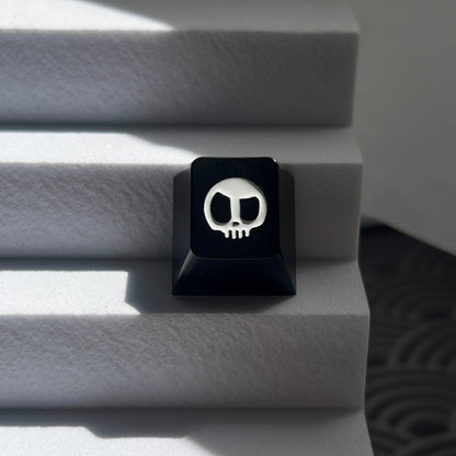 Skull colored red copper inlaid metal keycaps, original factory R4 height aluminum alloy CNC customized mechanical keyboard keycaps