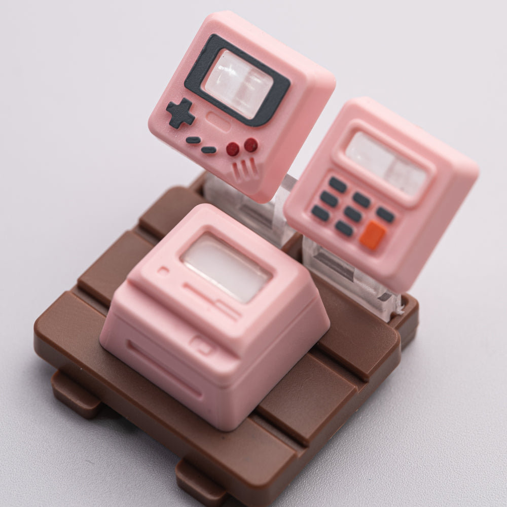 Creative detachable panel to replace the display content Gameboy translucent keycap