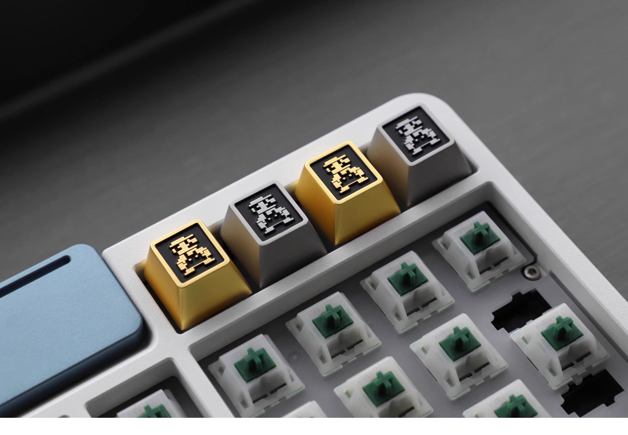 Mario Metal Personalized Keycaps Super Mario Keycaps Zinc Alloy Mechanical Keycaps Original R4 Height