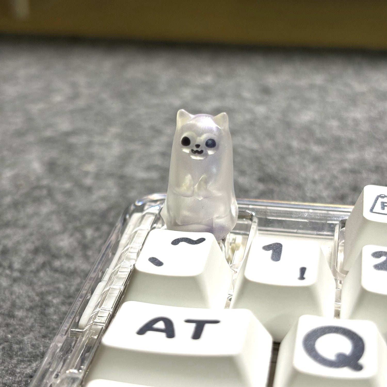 Ghost keycaps, single ESC personalized DIY keycaps, mechanical keyboard keycaps.