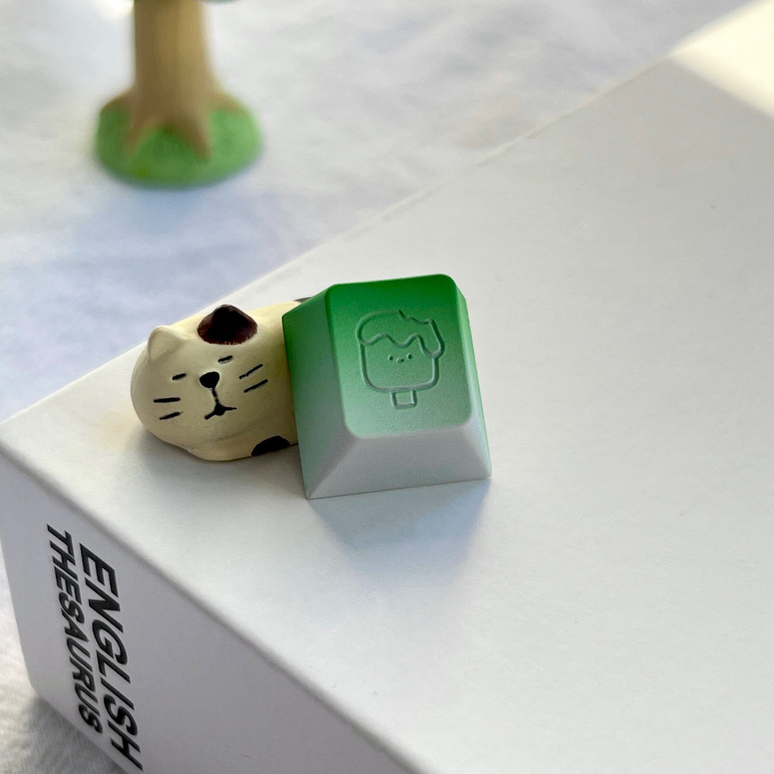 Aluminum alloy CNC keycaps, gradient ice cream personalized keycaps, metal anodized decorative keycaps