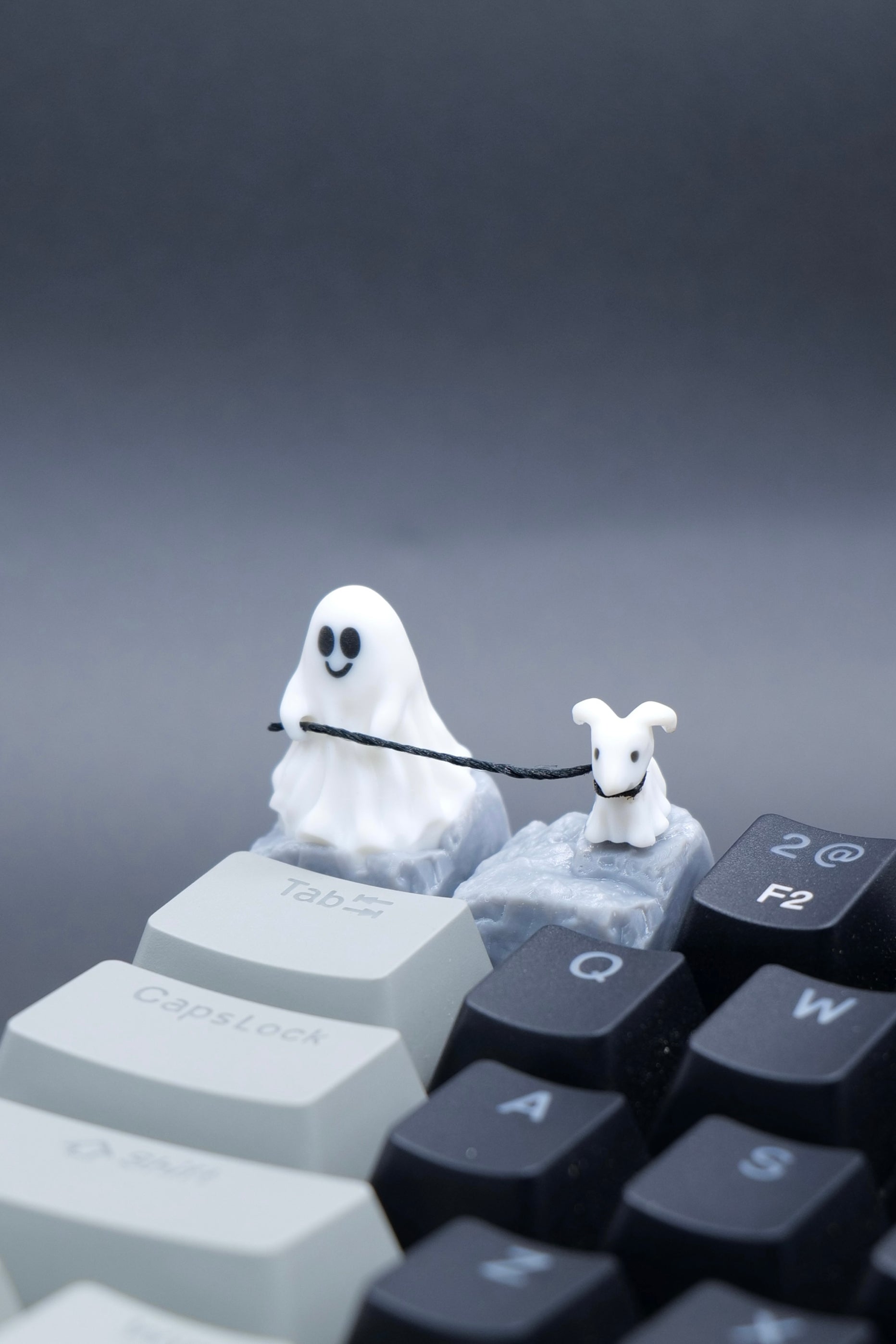 Ghost leading sheep keycaps, mechanical keyboards, personalized creativity, cute resin keycaps