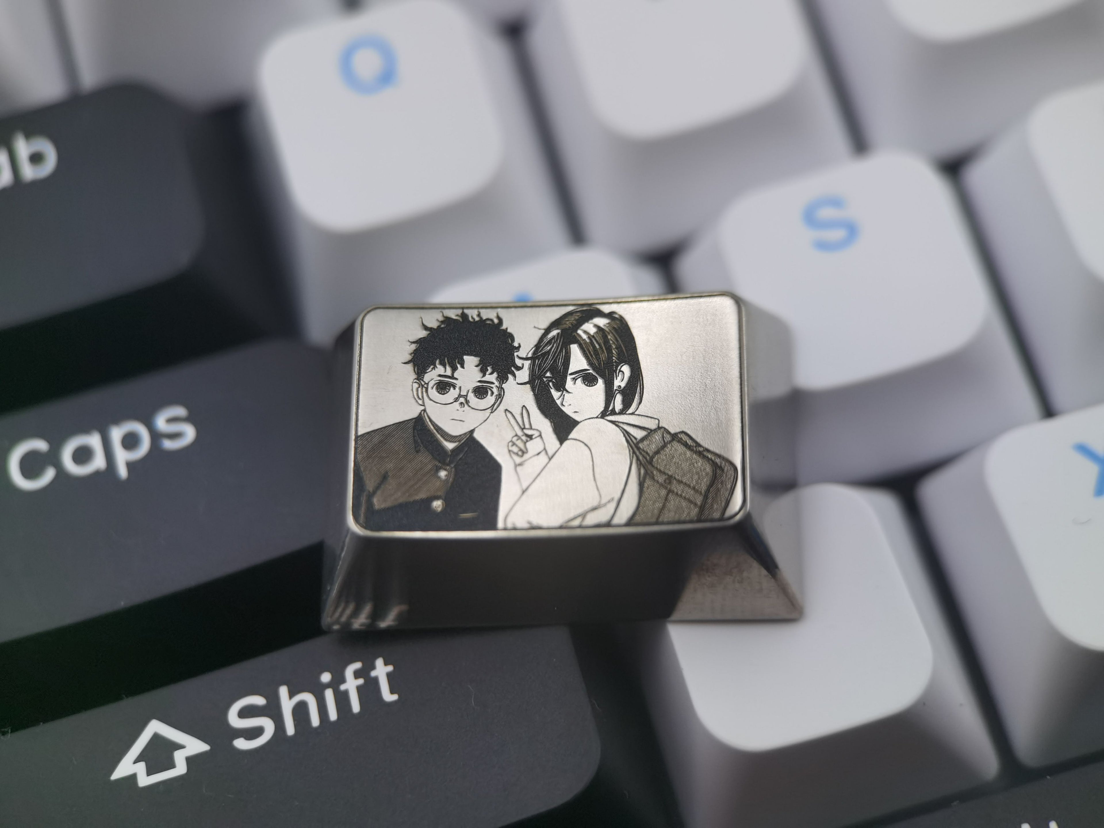 DAN DA DAN, 1.5U black and white plain carved titanium alloy keycaps, personalized metal keycaps, decorative keycaps