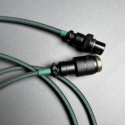 Data line-D001